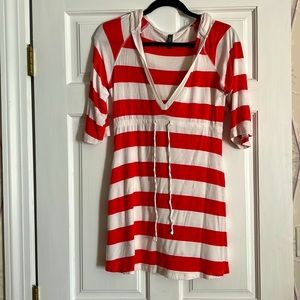 Kenneth Cole Reaction Hooded Cover Up Dress, size S